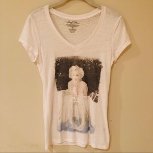 Marilyn Monroe Tops - Marilyn Monroe Graphic Tee Marilyn Monroe Tops - Marilyn Monroe Graphic Tee